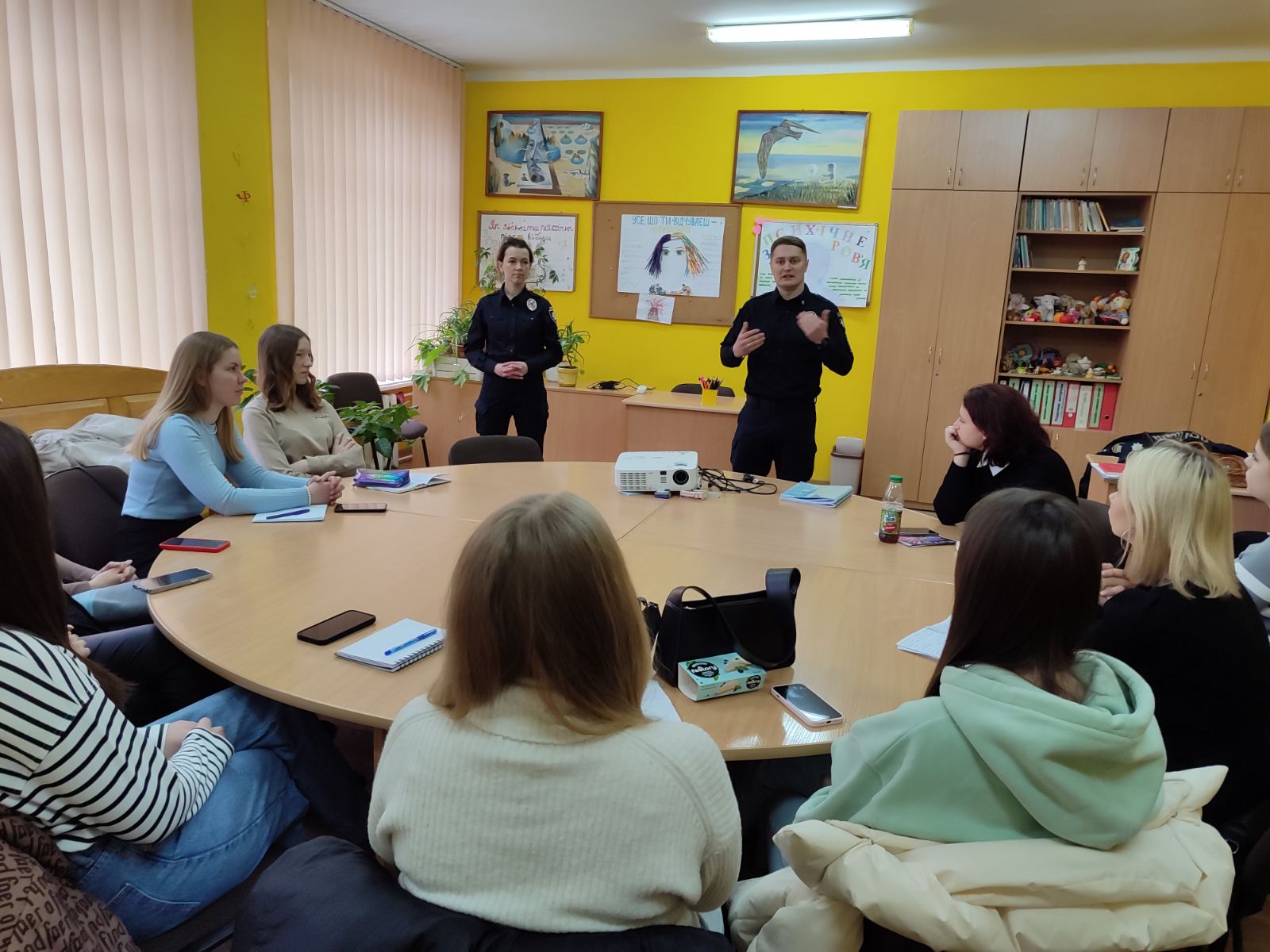 Патрульні поліцейські про булінг